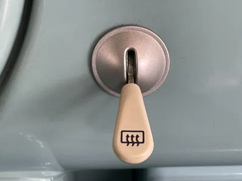Nissan Pao