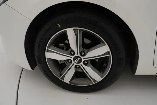 Kia Cerato (K3)