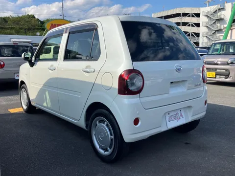 Daihatsu Mira Tocot