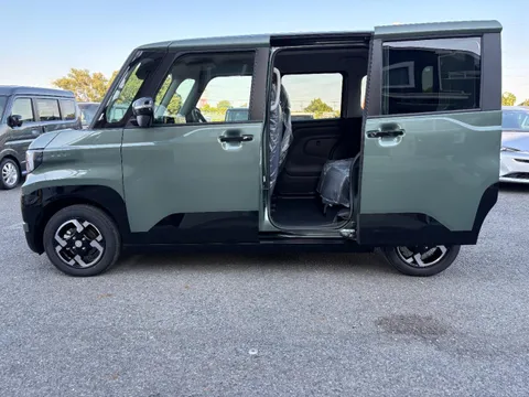 Mitsubishi Delica Mini