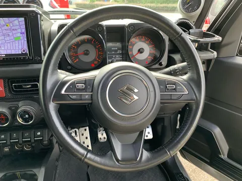 Suzuki Jimny Sierra