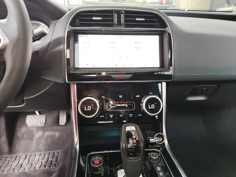 Jaguar XEL
