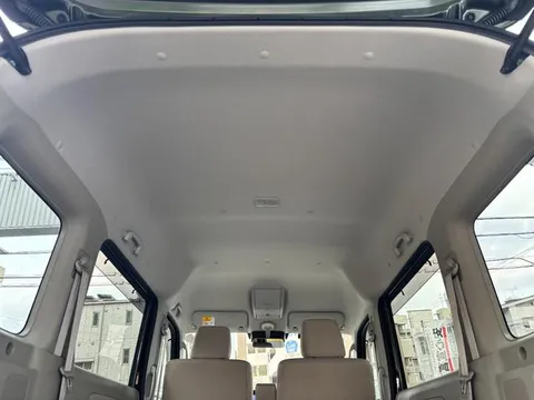 Nissan Clipper Rio