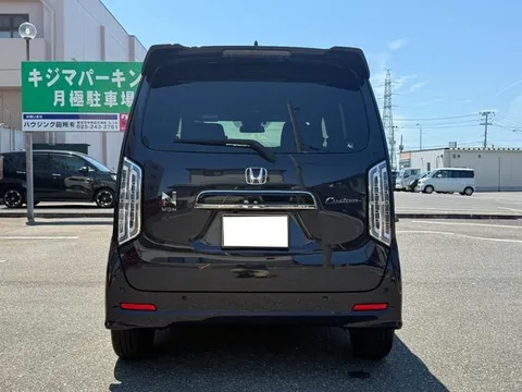 Honda N-WGN Custom