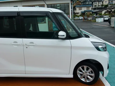 Mitsubishi eK Space