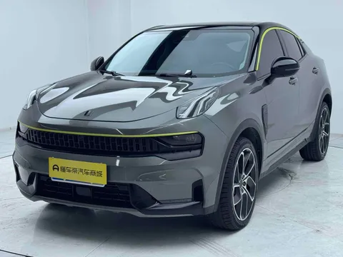 Lynk & Co 05