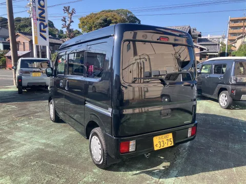 Nissan Clipper
