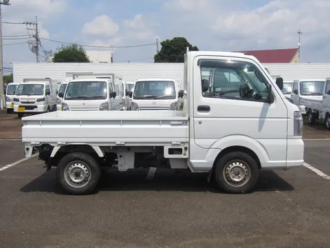 Nissan Clipper Truck
