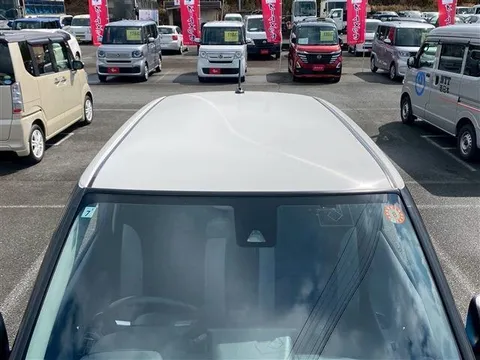 Toyota Pixis Joy