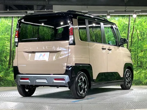 Mitsubishi Delica Mini