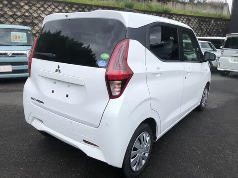 Mitsubishi eK Wagon