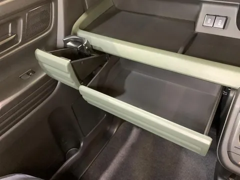Suzuki Spacia Gear