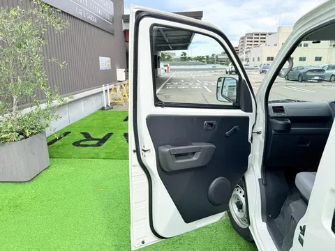Toyota TownAce Van