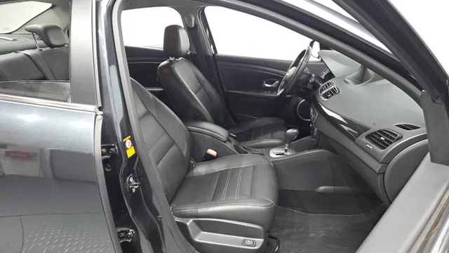 Renault SM3