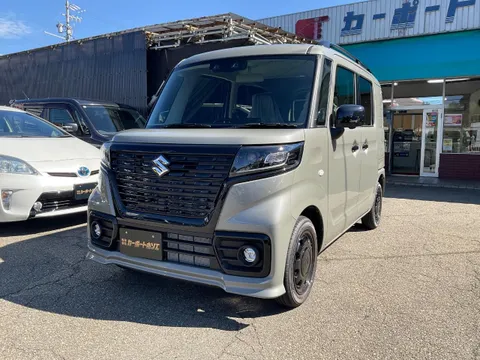 Suzuki Spacia Base