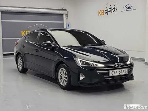 Hyundai Elantra (Avante)