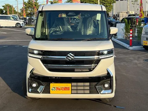 Suzuki Spacia Custom
