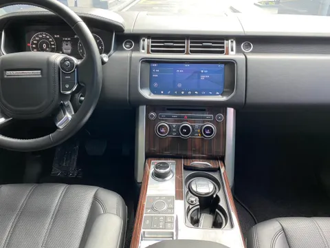 Land Rover