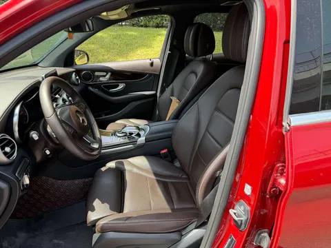 Mercedes-Benz Mercedes-Benz GLC