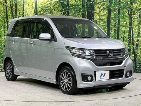 Honda N-WGN Custom
