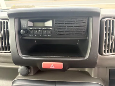 Mitsubishi Minicab Van