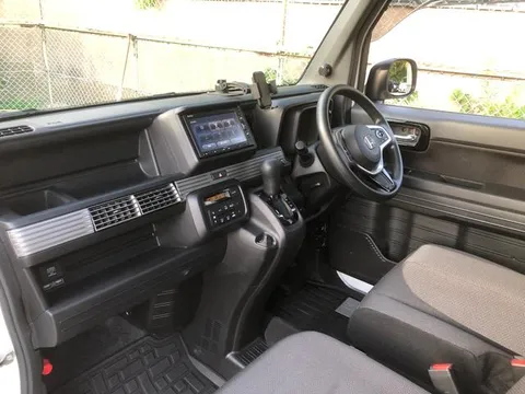 Honda N-VAN Plus Style