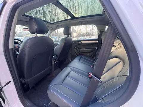 Roewe RX5