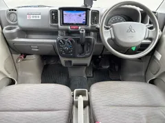 Mitsubishi Minicab Van
