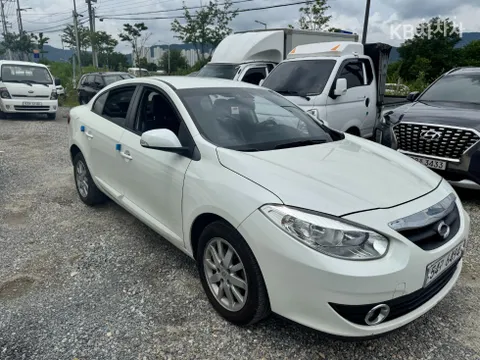 Renault SM3