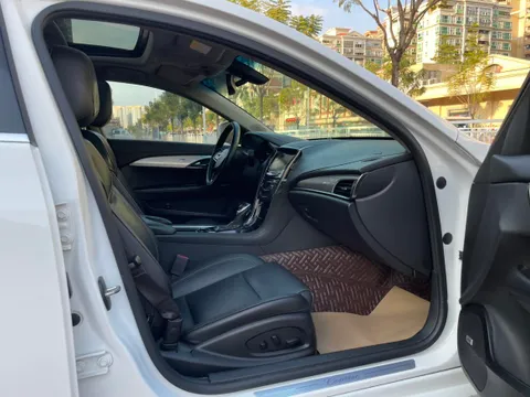 Cadillac ATS-L