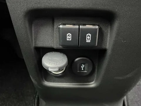 Suzuki Spacia Base