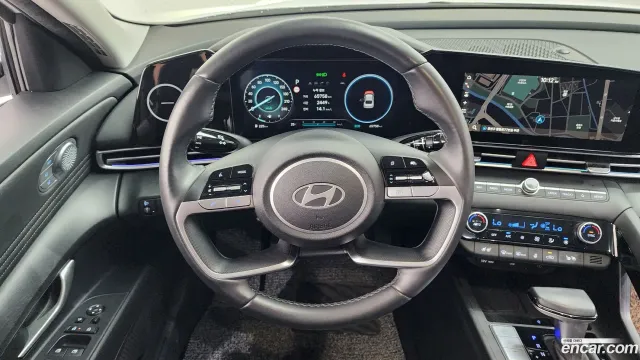Hyundai Elantra (Avante)