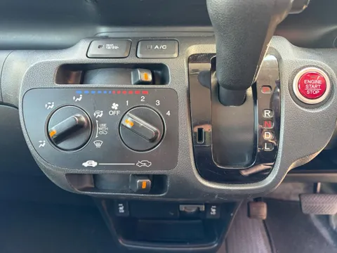 Honda N-BOX Plus