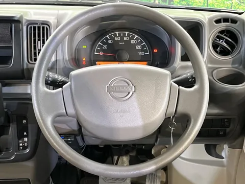 Nissan Clipper