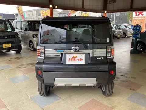 Daihatsu Taft