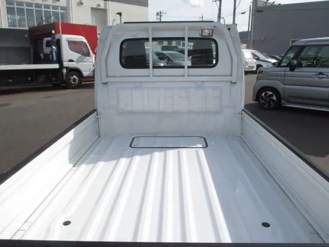 Nissan Clipper Truck