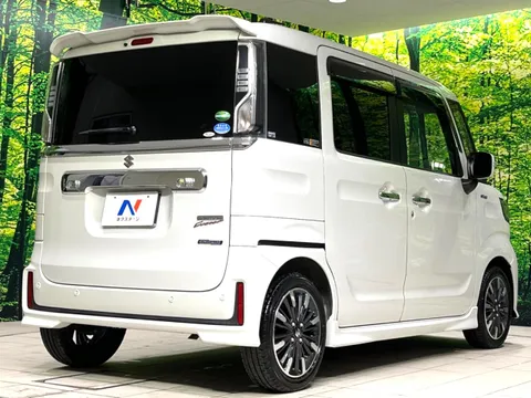 Suzuki Spacia Custom