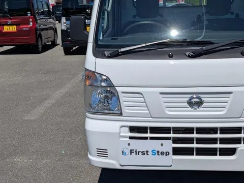 Nissan Clipper Truck