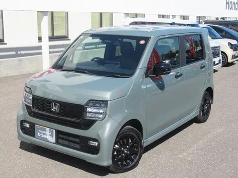Honda N-WGN Custom