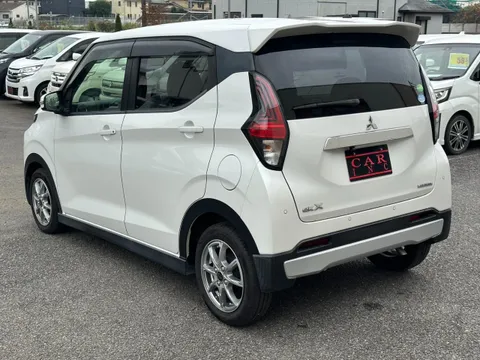 Mitsubishi eK X