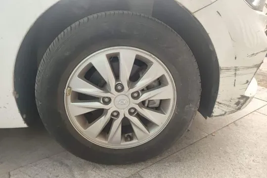 Hyundai Celesta