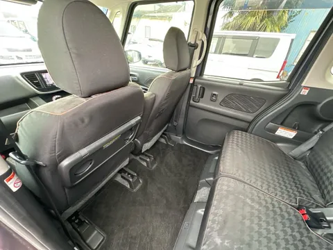Mitsubishi eK Space Custom