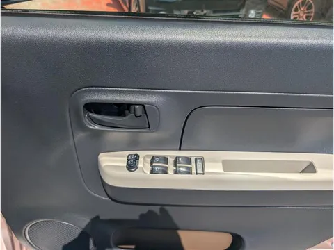 Daihatsu Mira Tocot