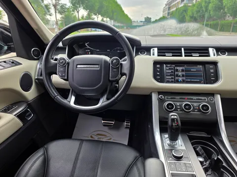 Land Rover