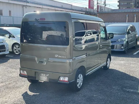 Daihatsu Atrai