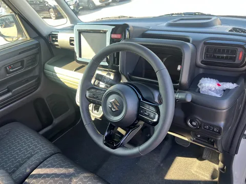 Suzuki Spacia