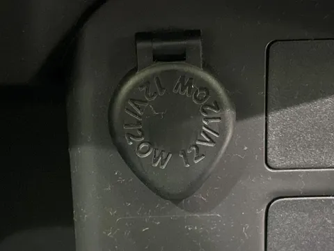 Toyota Pixis Mega