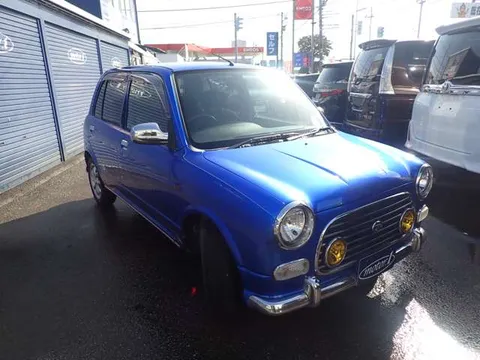 Daihatsu Mira Gino