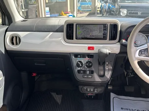 Daihatsu Mira Tocot