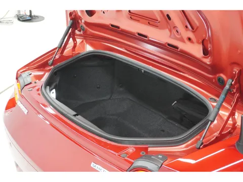 Mazda MX-5 (Roadster)